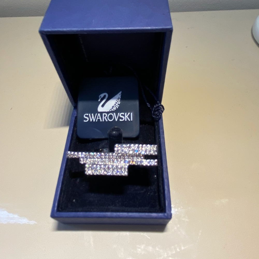 Swarovski Ring size 58